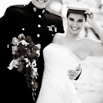 small_beach_wedding_bouqet_marine