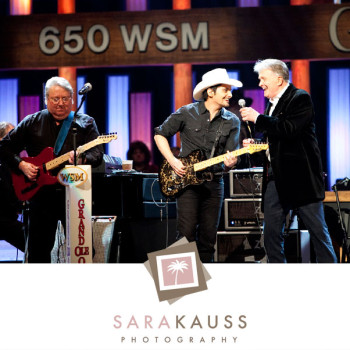 brad_paisley_opry-1