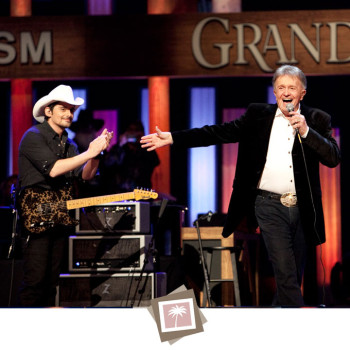 brad_paisley_opry-2