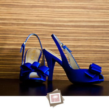 new_years_eve_wedding_4_blue_shoes