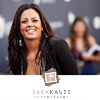 acm-awards-16_sara-evans-red-carpet