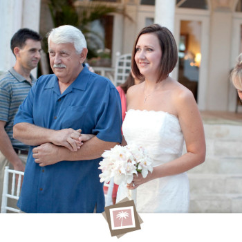 florida-keys-backyard-wedding-31_iguana