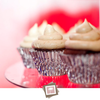 W_Fort_Lauderdale_Wedding_37_cupcakes