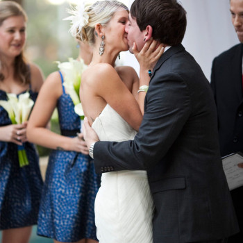 palm_beach_marriott_singer_island_wedding-22_kiss