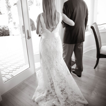 private_home_wedding_20_father-of-the-bride