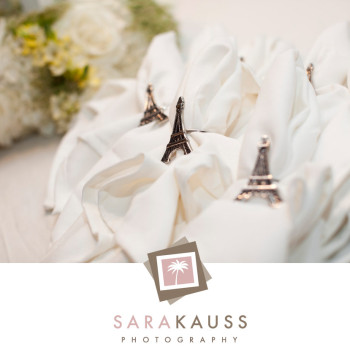 paris_themed_twins_baby_shower_3-eiffel-tower