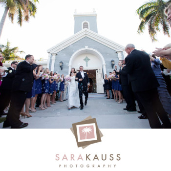 the-colony-hotel-wedding-37_royal-poinciana-chapel-palm-beach_bubble-exit