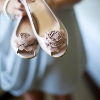 singer-island-marriott_15-bridesmaids-shoes