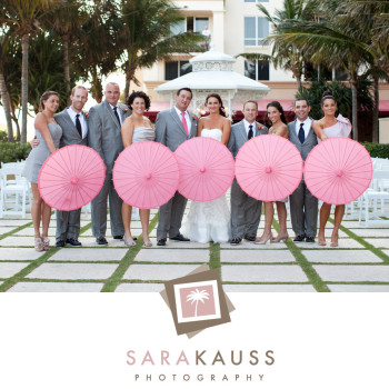 singer-island-marriott_43-bridal-party_parasols