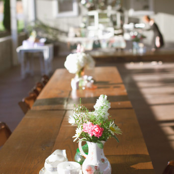 Front_Porch_Farms_Wedding_22-reception-centerpiece