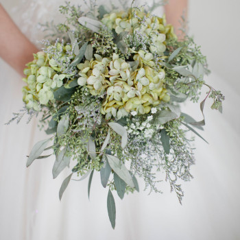winter_wedding_23_organic_bridal_bouquet