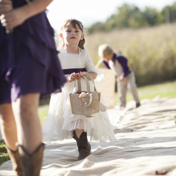 nashville-wedding-owen-farm-14-flower-girl