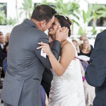 Grand_Bohemian_Wedding_Orlando_35-first-kiss