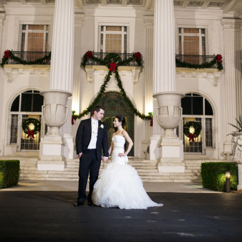 flagler-museum-wedding-43_bride-groom_front-of-museum