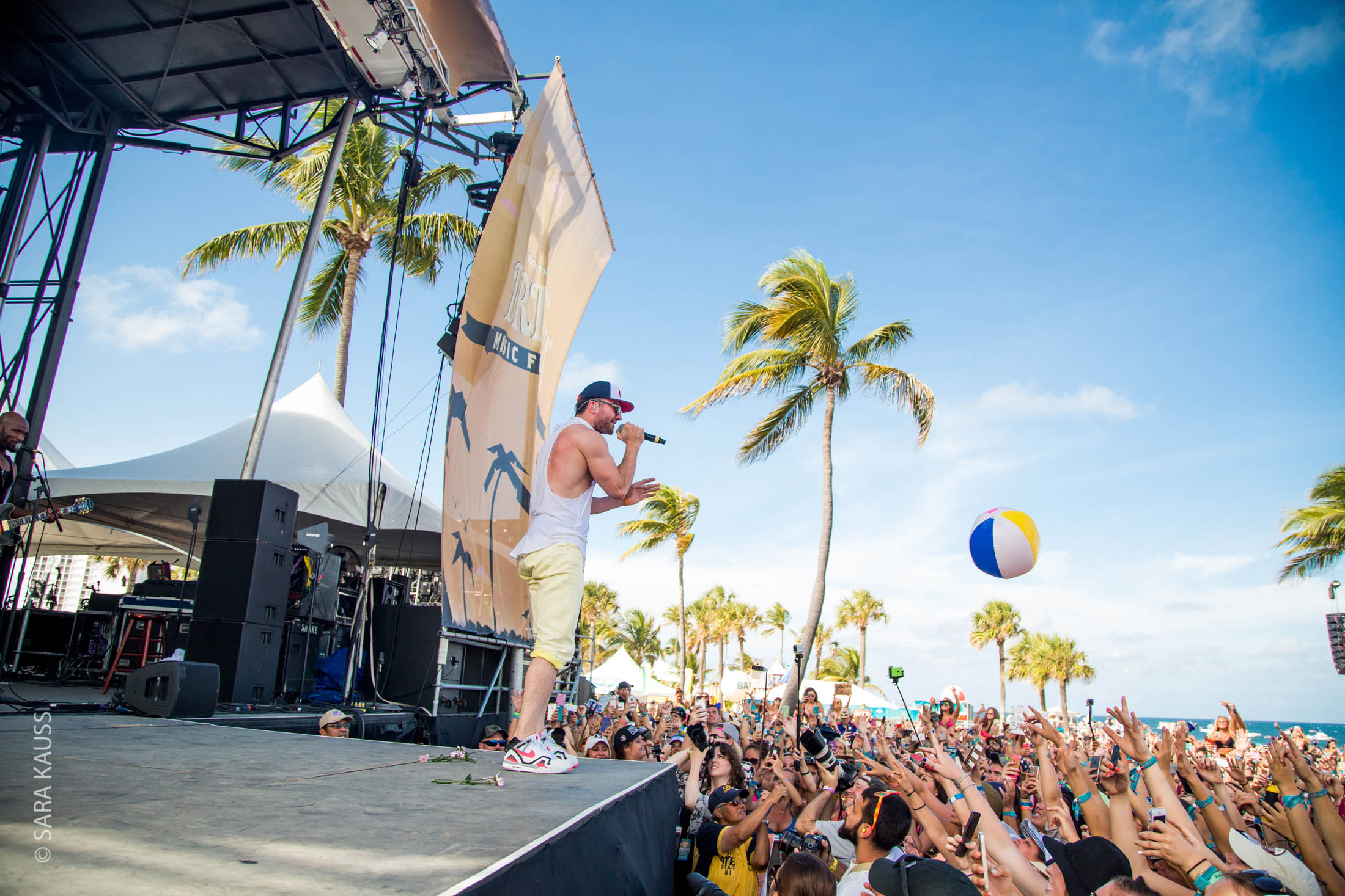Sam Hunt Tortuga Festival Rock The Ocean Country Music Concert by