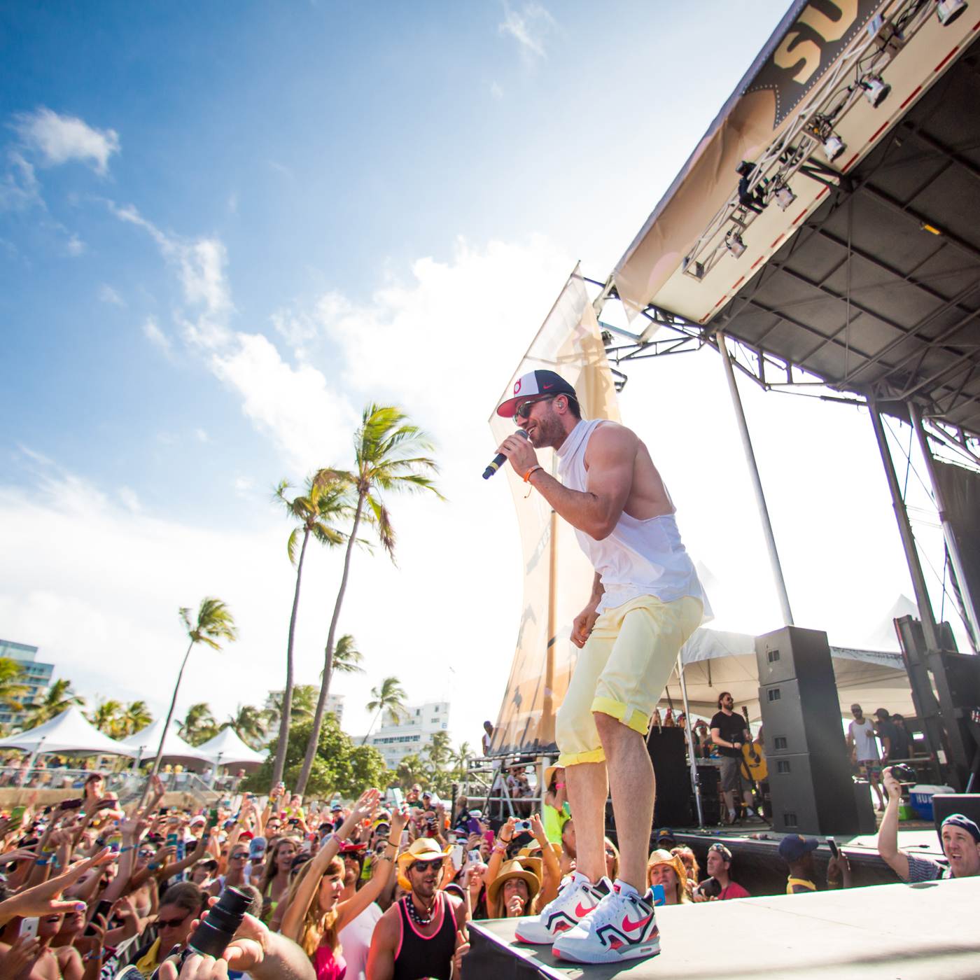 Sam Hunt | Tortuga Festival Rock The Ocean Country Music Concert | by Sara Kauss