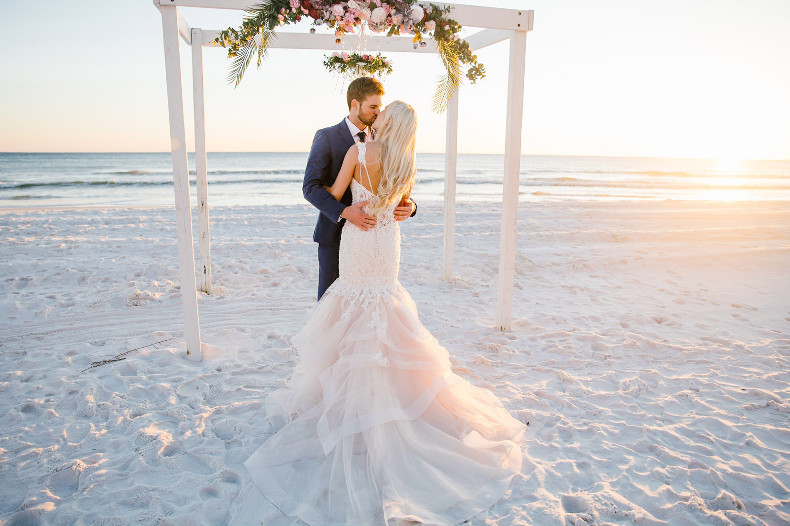 DeDestin Beach Wedding Photographer | Sara Kauss Photography - The Bellamy of 30Astin Beach Wedding Photographer | Sara Kauss Photography