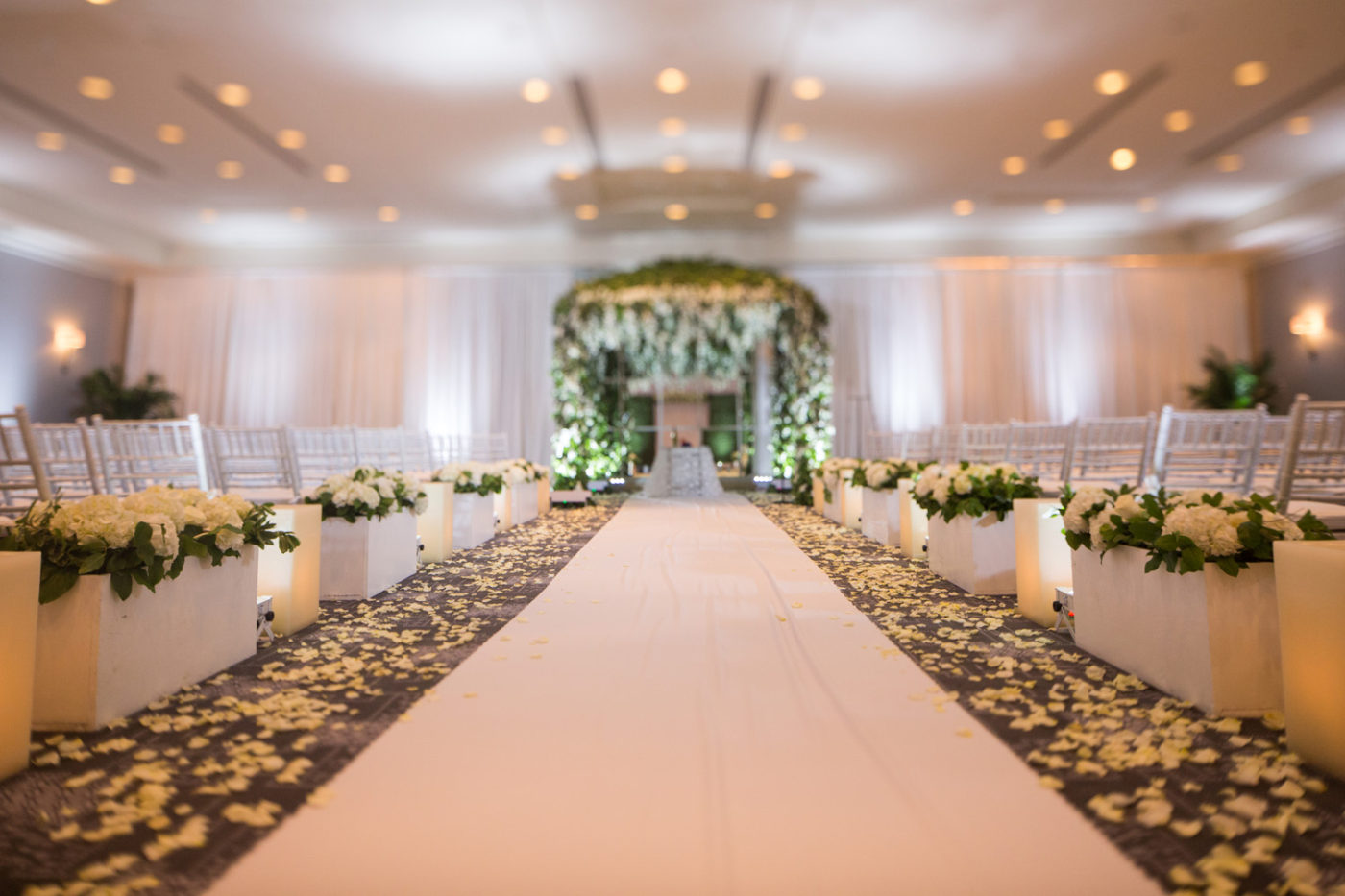 Four Seasons Palm Beach Weddings Sara Kauss Photography Four Seasons Palm Beach Weddings Sara Kauss Photography