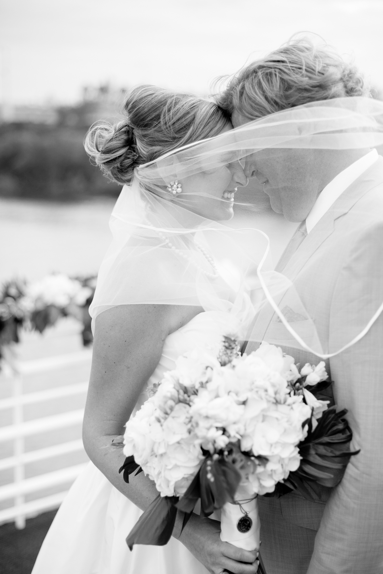 Harbourside Place Wedding | Sara Kauss Photography